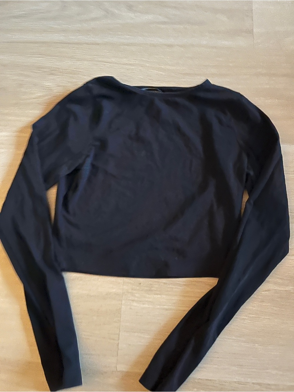Black Long-Sleeve Crop Top - Women